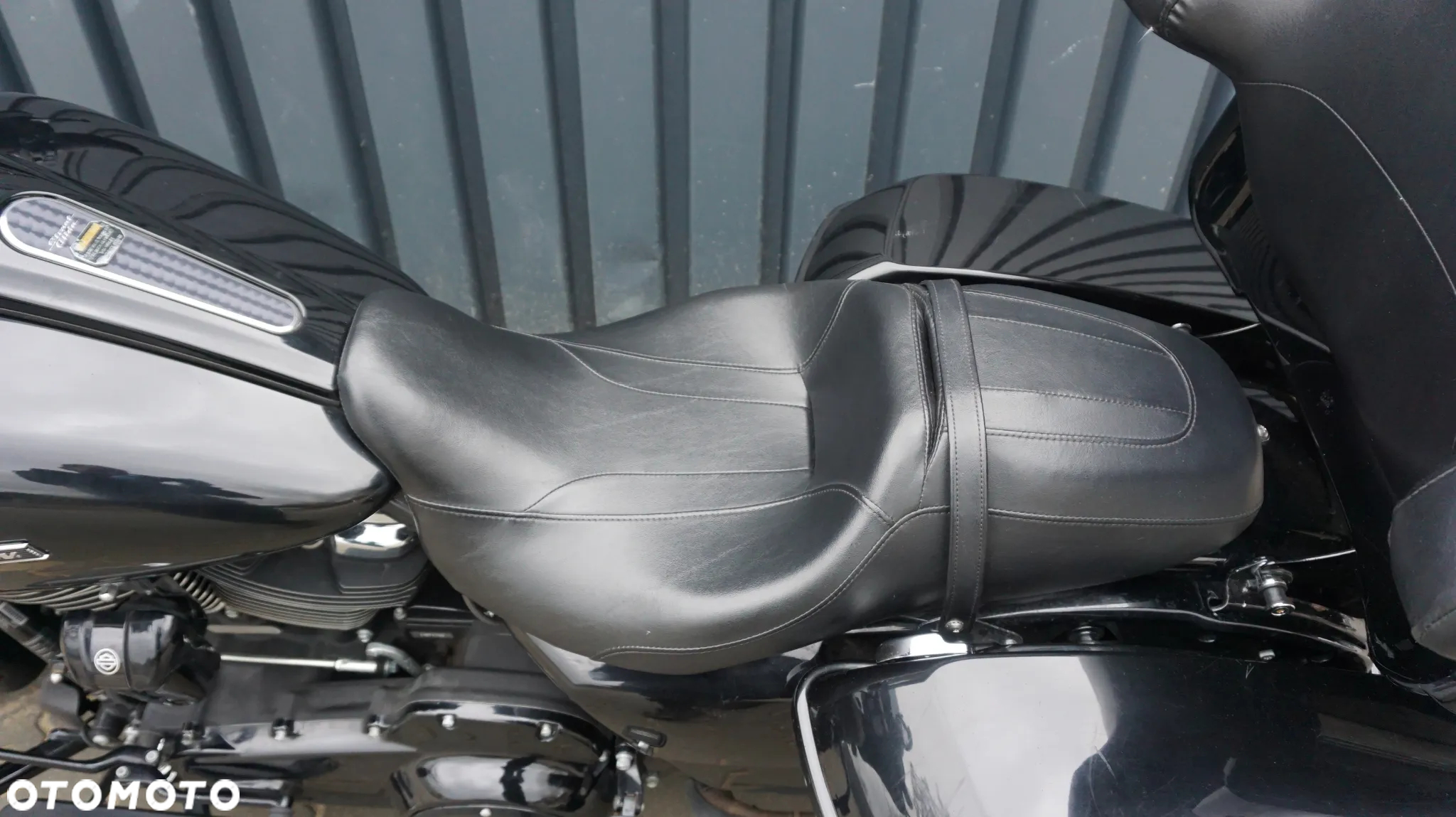 Harley-Davidson Touring Street Glide - 14