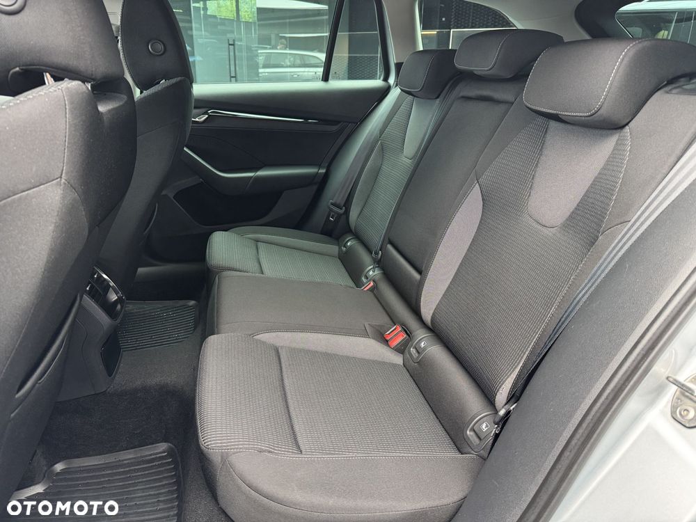 Skoda Octavia 2.0 TDI Ambition DSG - 15