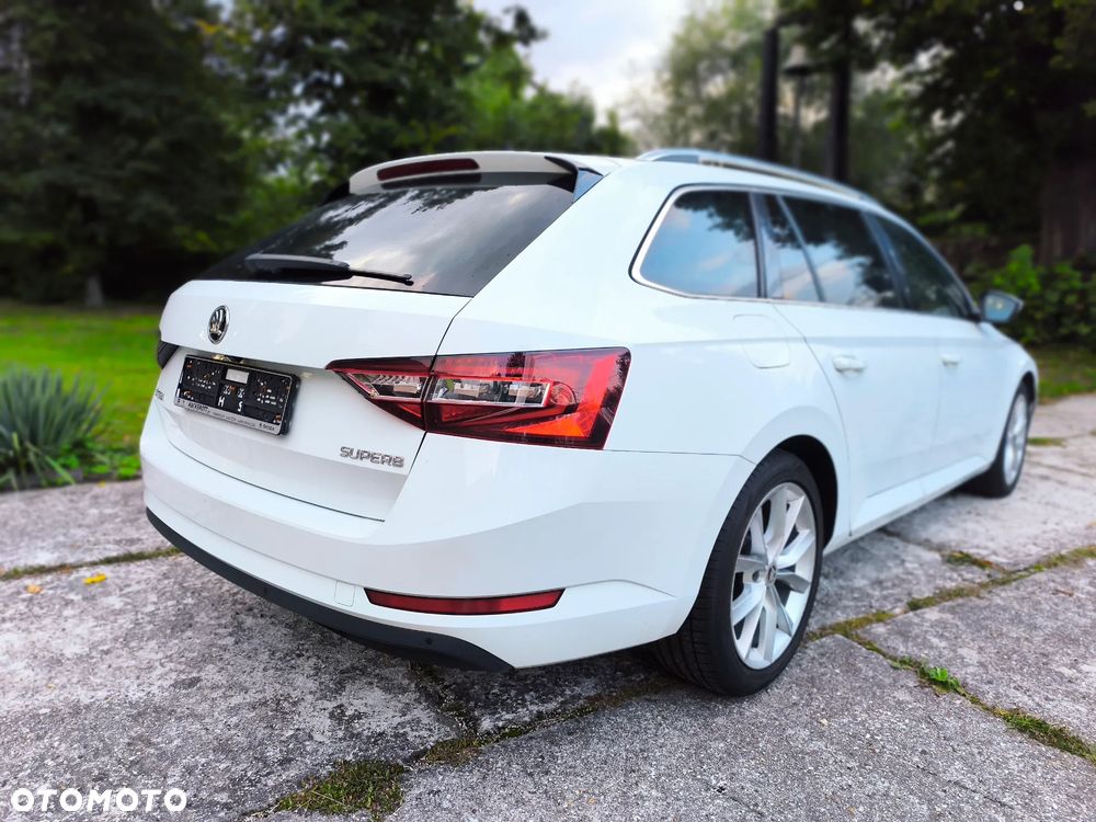 Skoda Superb 2.0 TDI L&K - 3