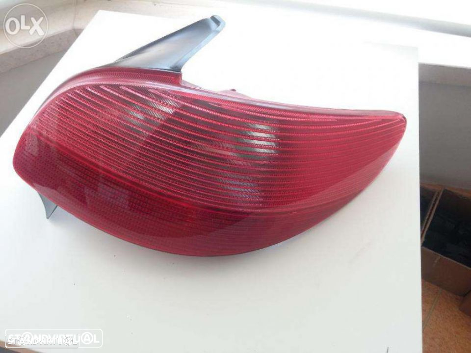 Farolim farol tras direito peugeot 206 - 2