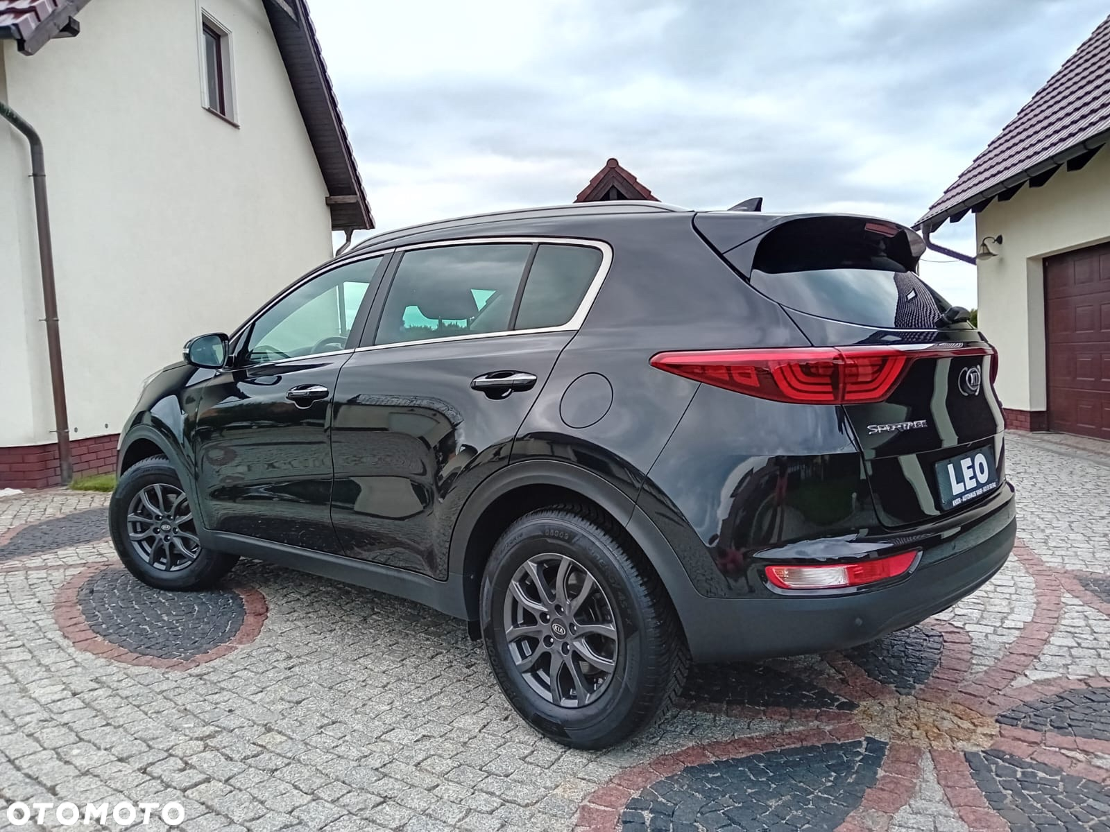 Kia Sportage 1.6 GDI 2WD Black Edition - 12