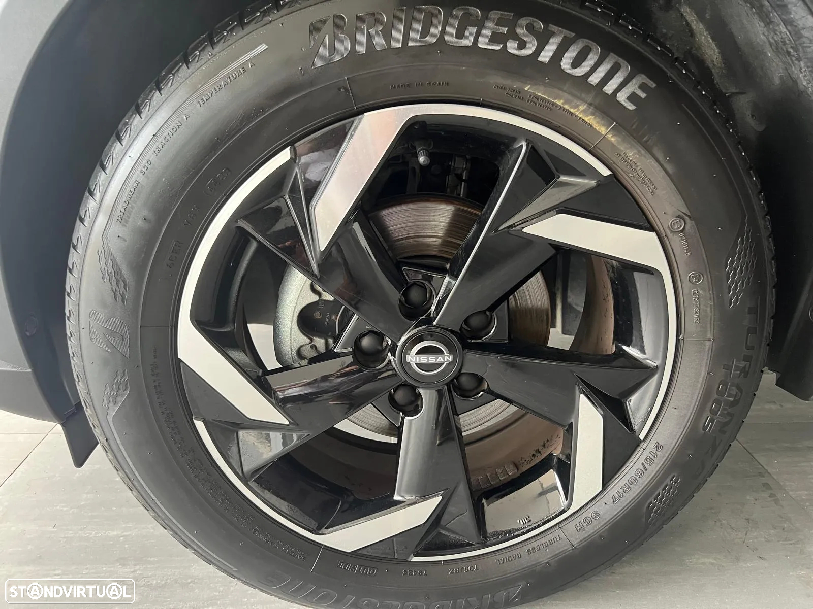 Nissan Juke 1.0 DIG-T N-Connecta DCT - 25