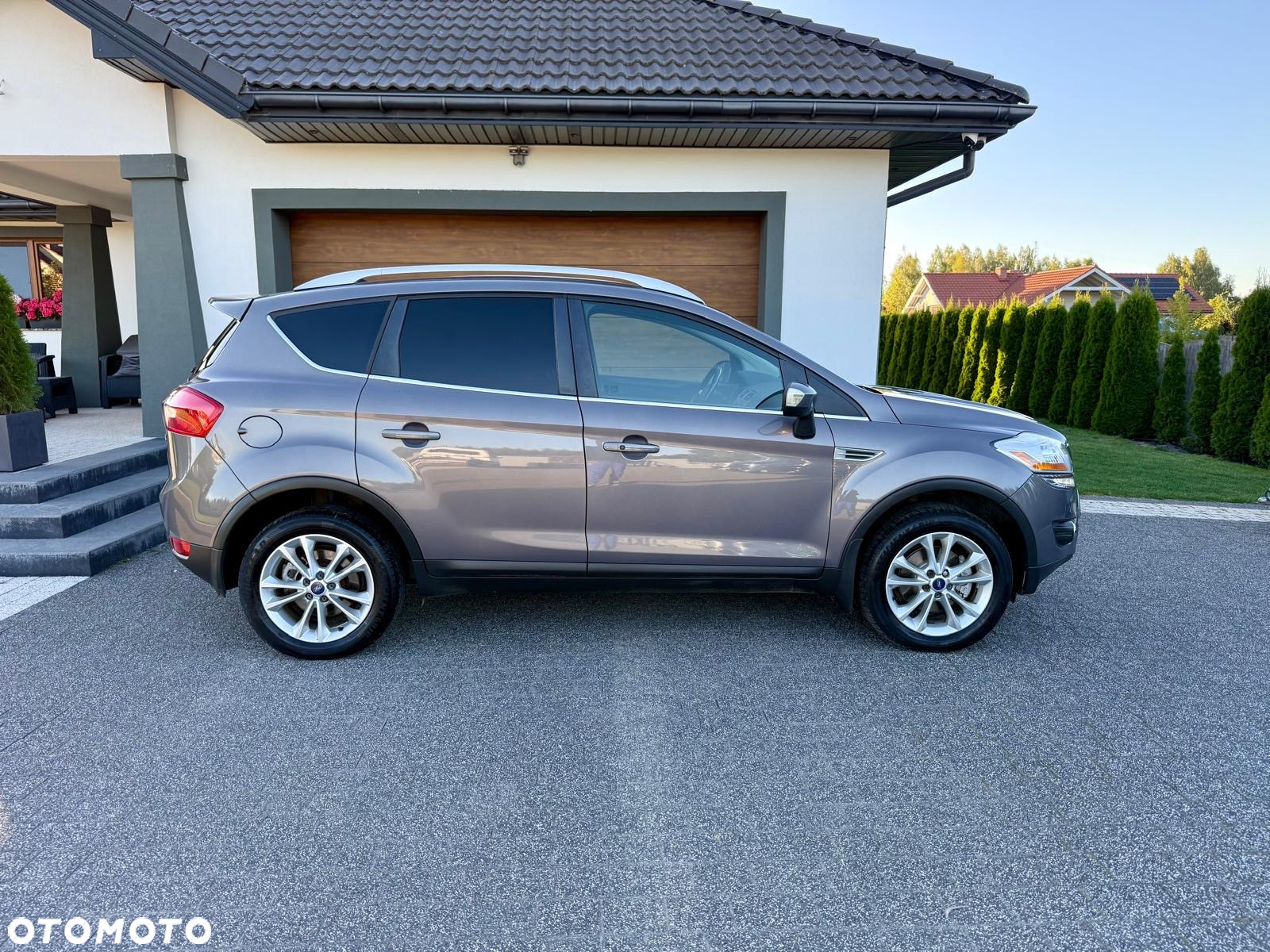 Ford Kuga 2.0 TDCi 4x4 Titanium - 14