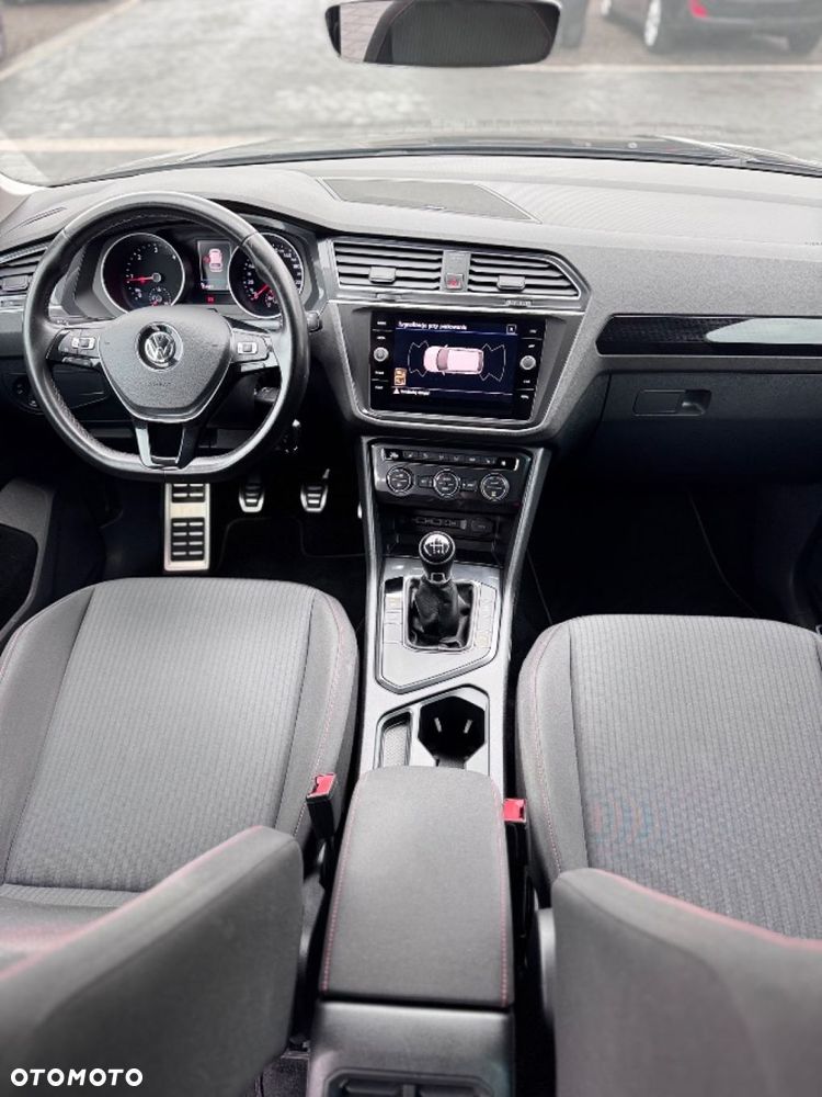 Volkswagen Tiguan - 34
