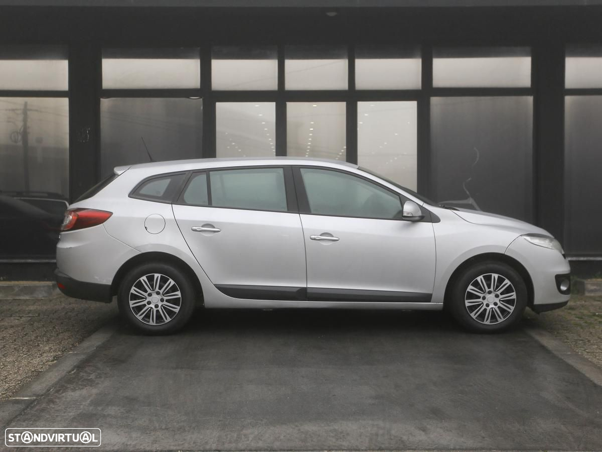 Renault Mégane Sport Tourer - 3