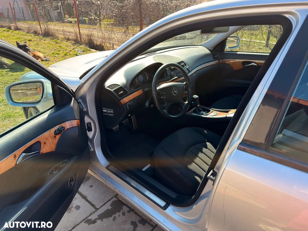 Mercedes-Benz E 220 CDI Elegance - 5