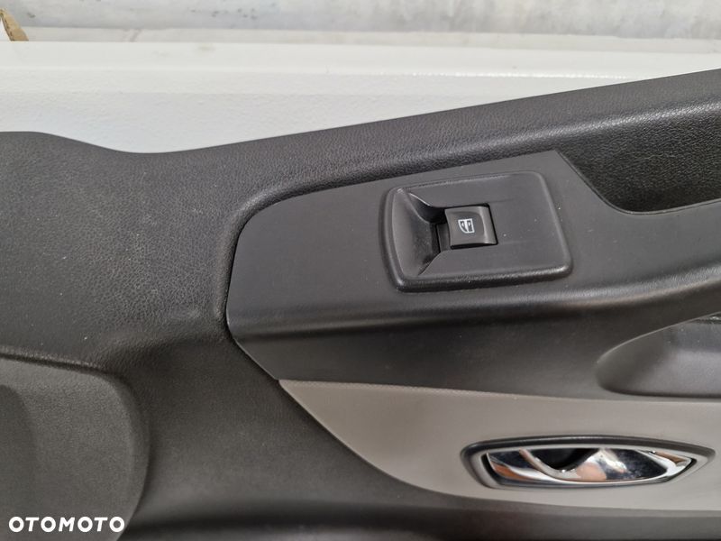 RENAULT TRAFIC III BOCZEK DRZWI PRAWY PRZÓD - 6