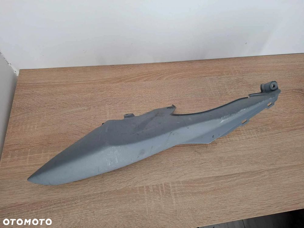 PRAWA OSŁONA OWIEWKA OGON ZADUPEK WYPEŁNIENIE PRAWE SUZUKI GSXR 1000 09-16 GSX-R K9 - L6 - 2