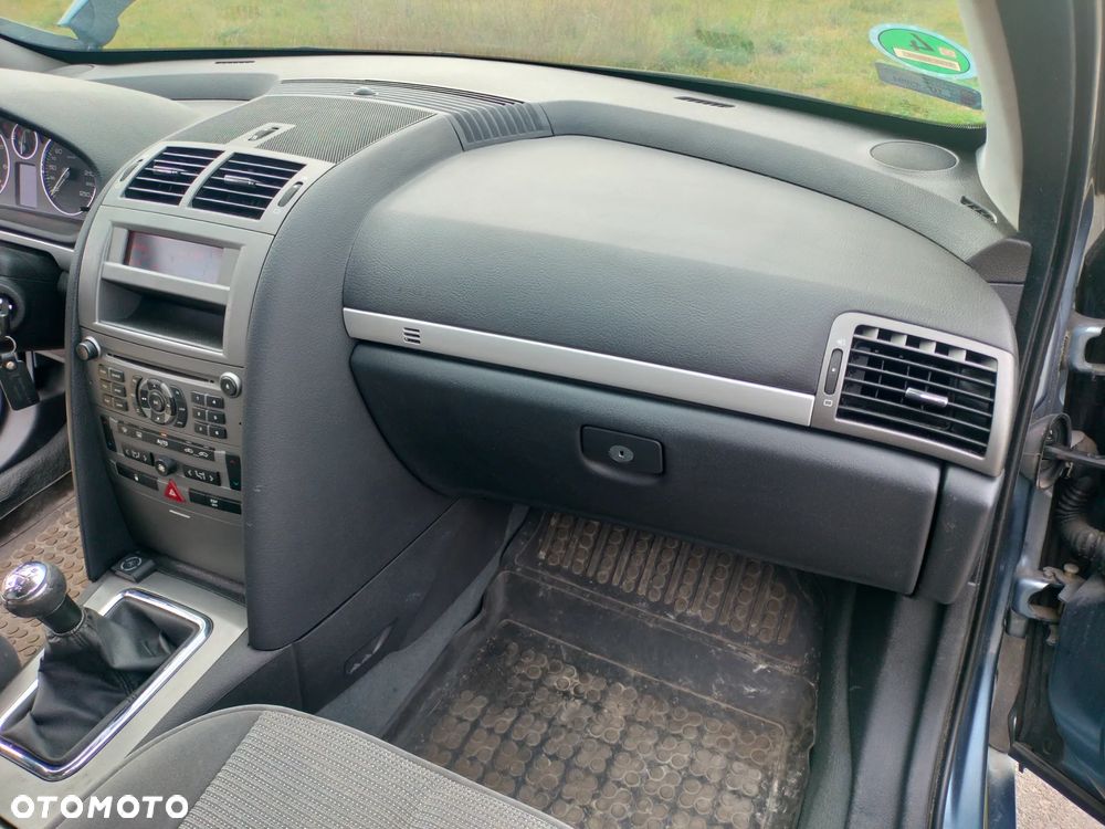 Peugeot 407 - 18