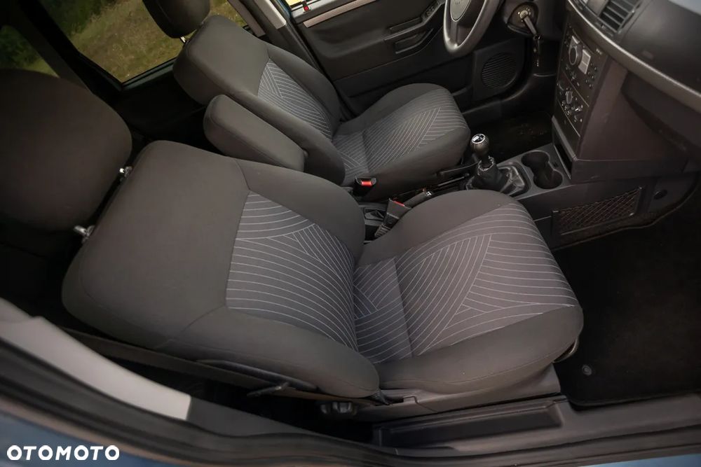 Opel Meriva 1.4 - 17