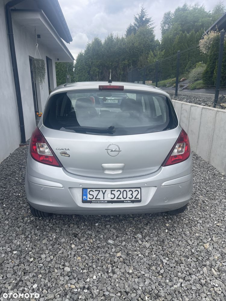 Opel Corsa 1.4 16V Enjoy - 2
