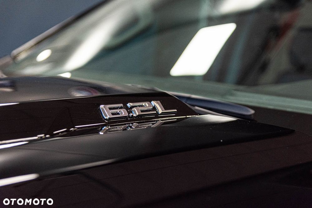 Chevrolet Silverado - 6