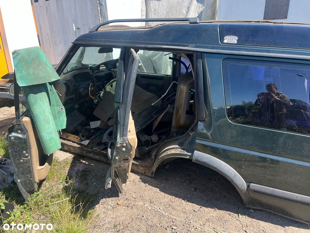 Błotnik lewy przedni Land Rover Discovery 2 - 5