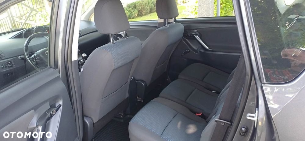 Toyota Verso 1.6 Active - 6