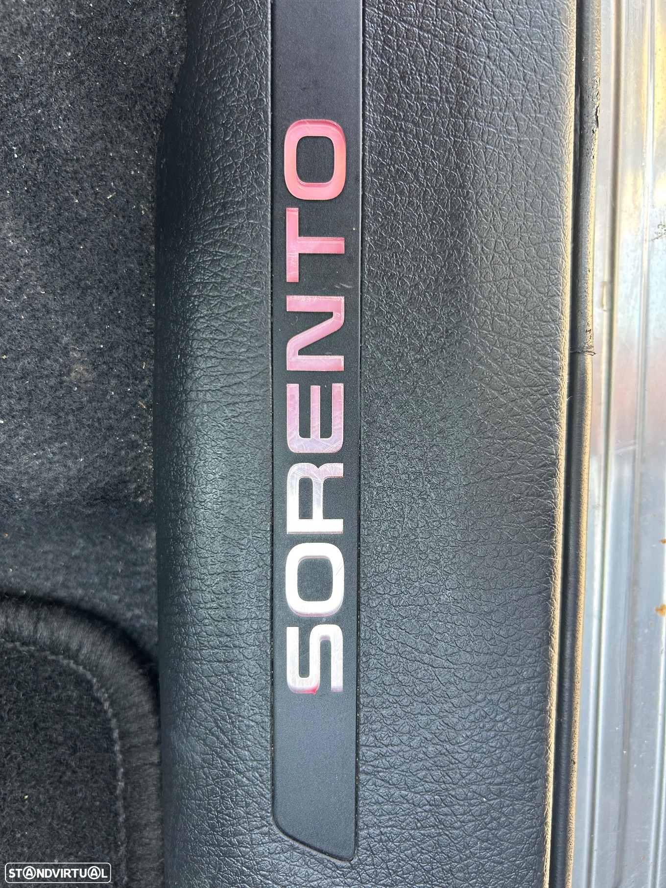 Kia Sorento 2.0 CRDi TX Tecto Panorâmico - 22