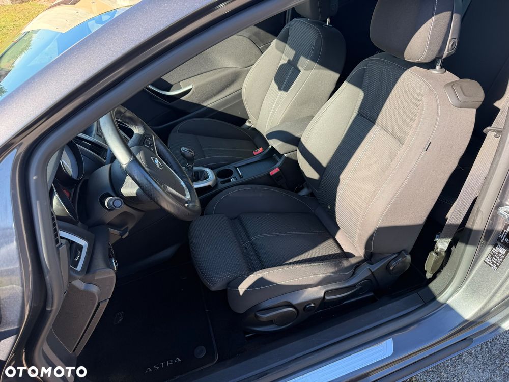 Opel Astra 1.4 Turbo - 24