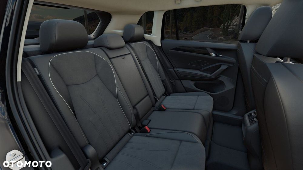 Volkswagen Tiguan - 13