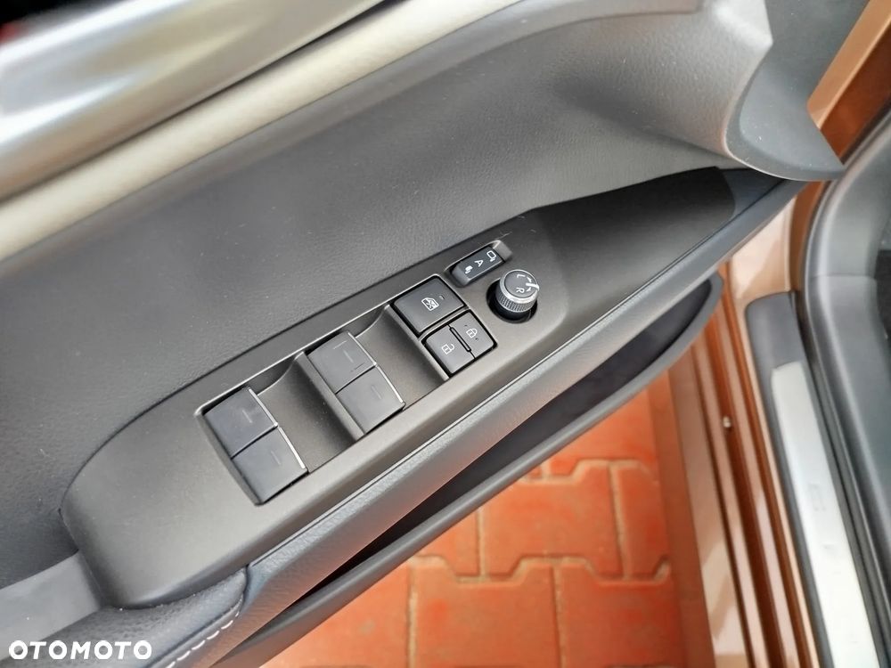 Toyota Camry 2.5 Hybrid Dynamic Force Prestige e-CVT - 9