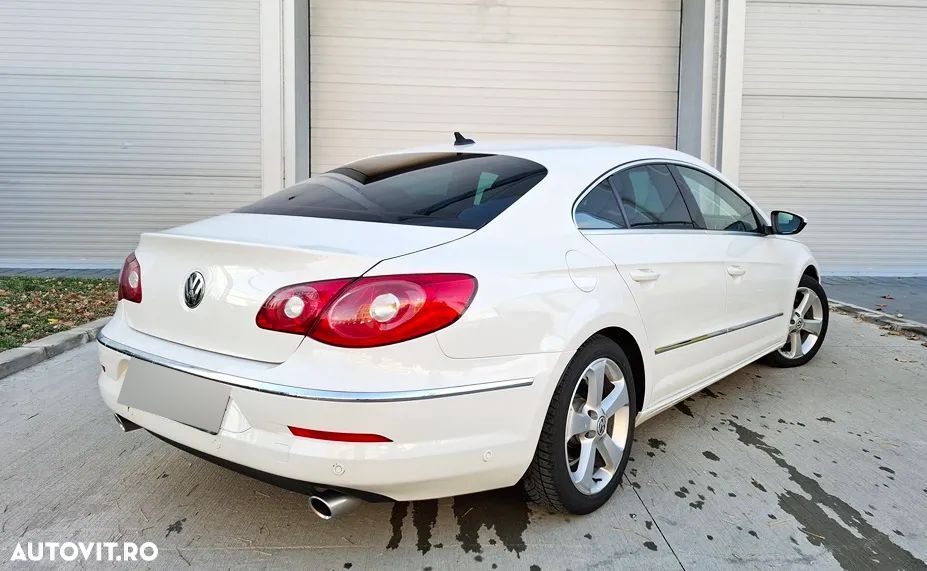 Volkswagen Passat CC 2.0 TDI 4Motion DSG Exclusive - 10