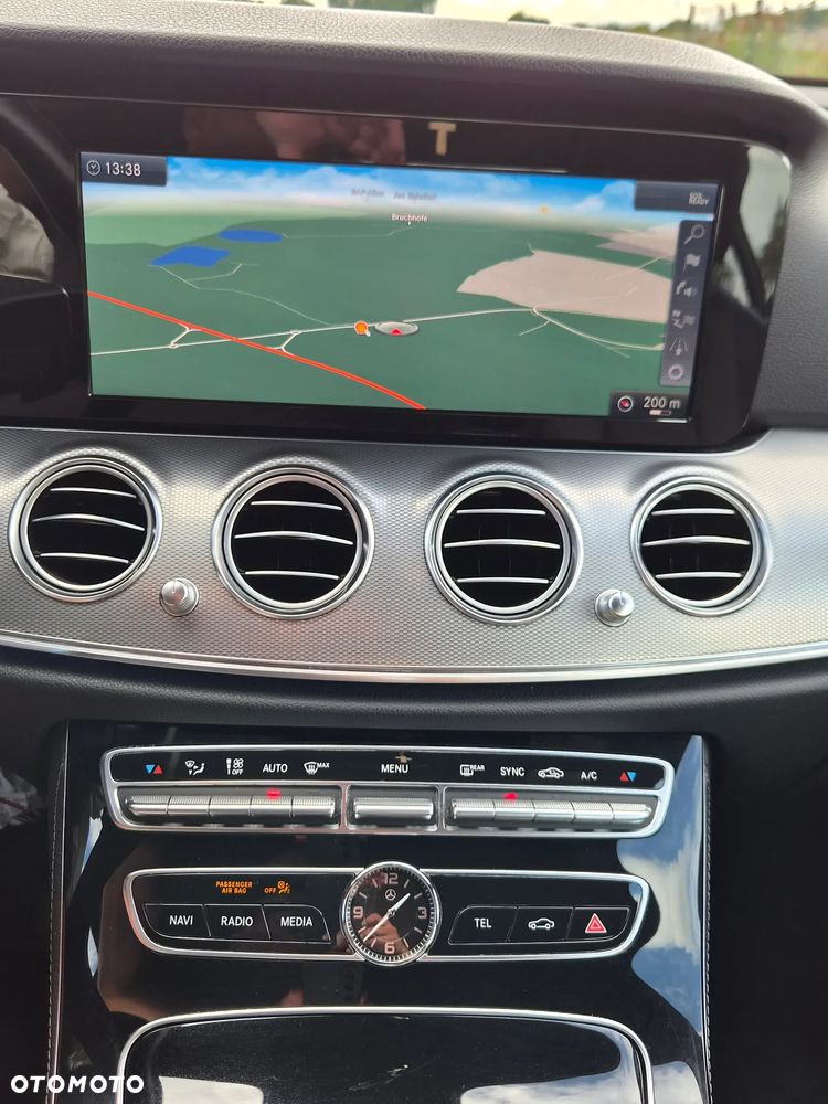 Mercedes-Benz Klasa E 220 d 9G-TRONIC Avantgarde - 13