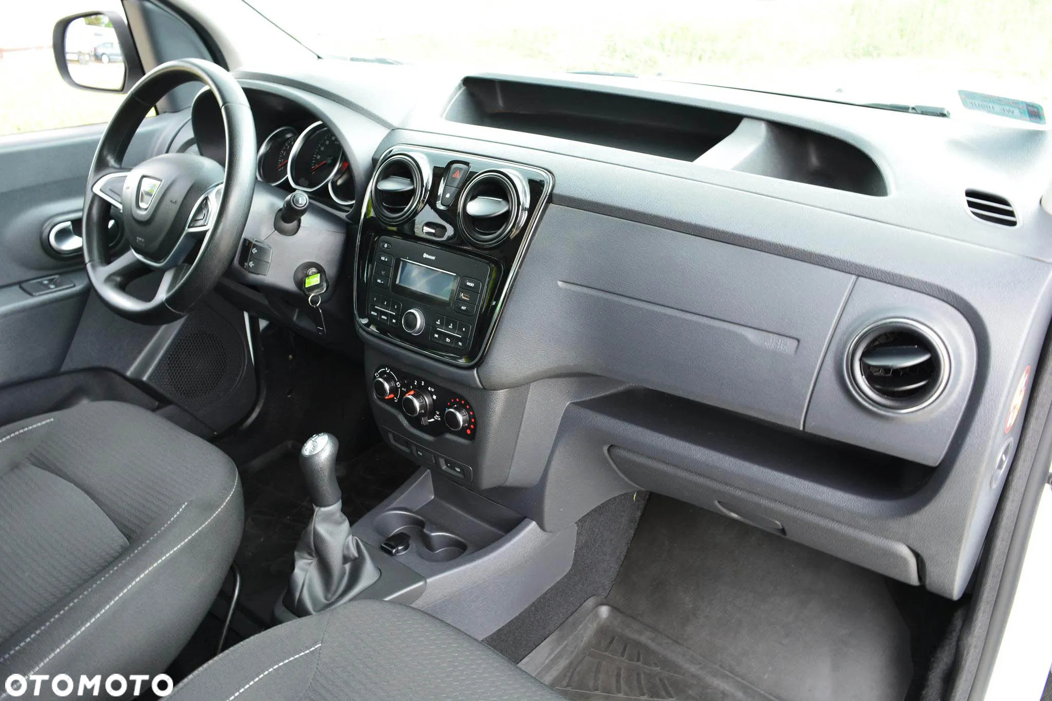 Dacia Dokker 1.6 SCe Laureate - 25