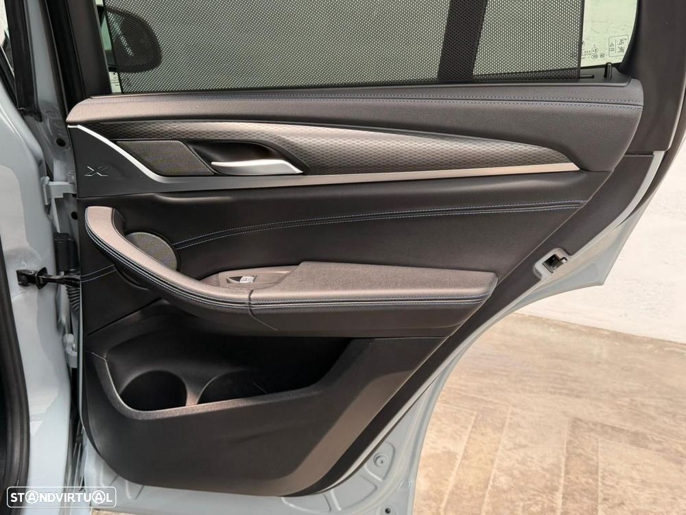 BMW X3 30 e xDrive Pack M Desportivo Pro - 54