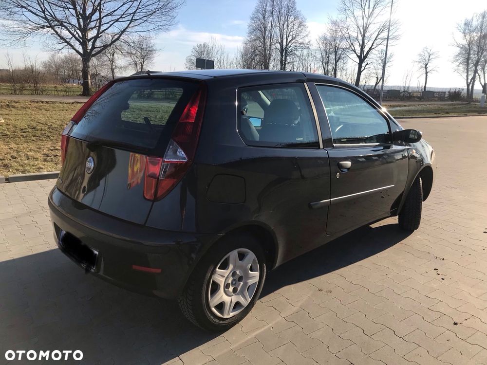 Fiat Punto 1.2 8V - 5