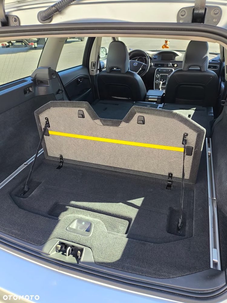 Volvo V70 D3 Drive-E Momentum - 15