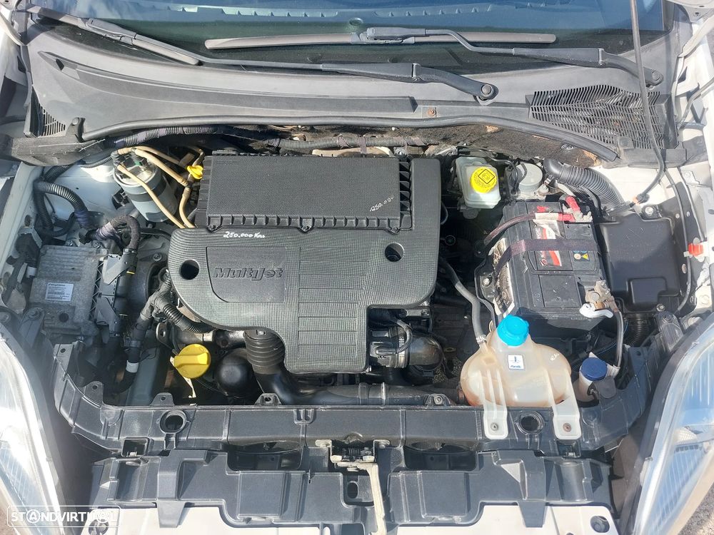 Fiat grande punto 1.3 m.jet 75cv, a.c - 19