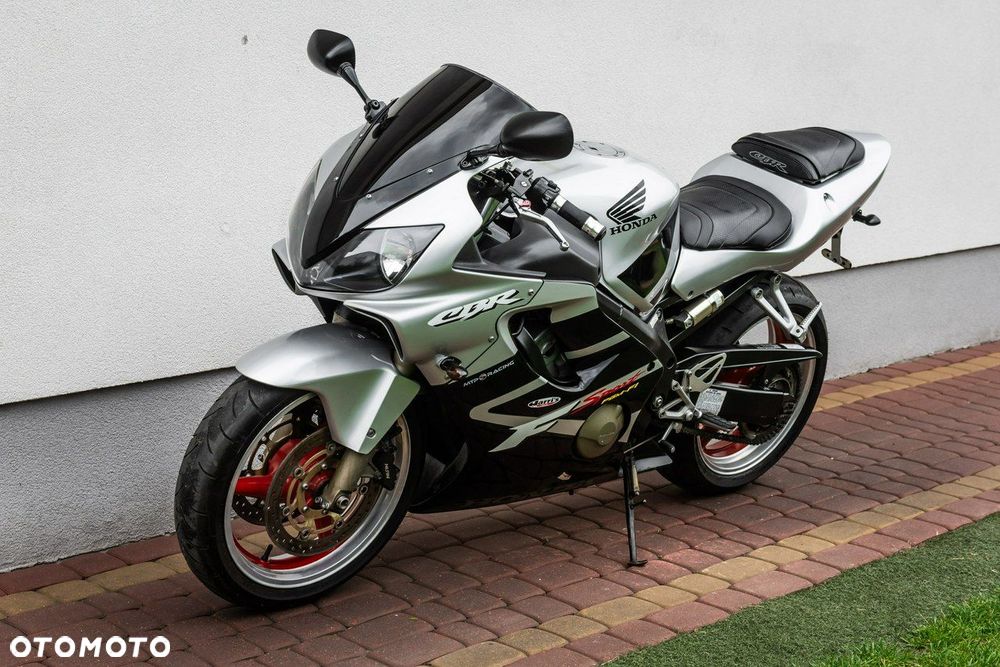 Honda CBR - 6