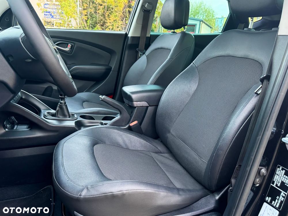 Hyundai ix35 1.7 CRDi Premium 2WD - 13