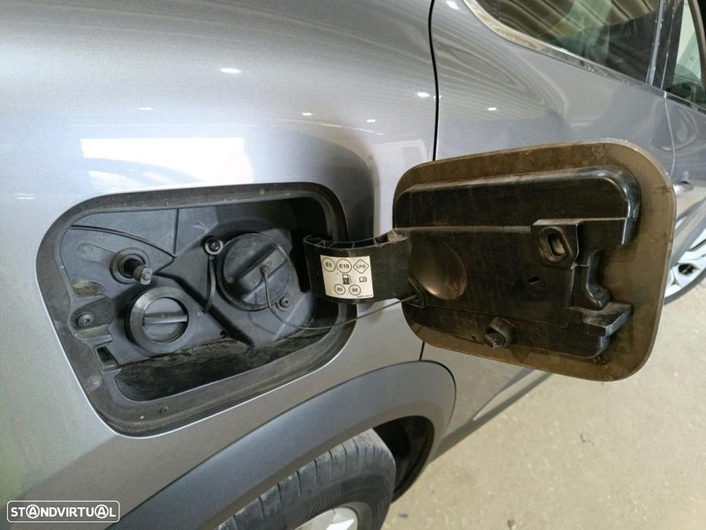 Renault Captur 1.0 TCe Intens Bi-Fuel — fotografia 44