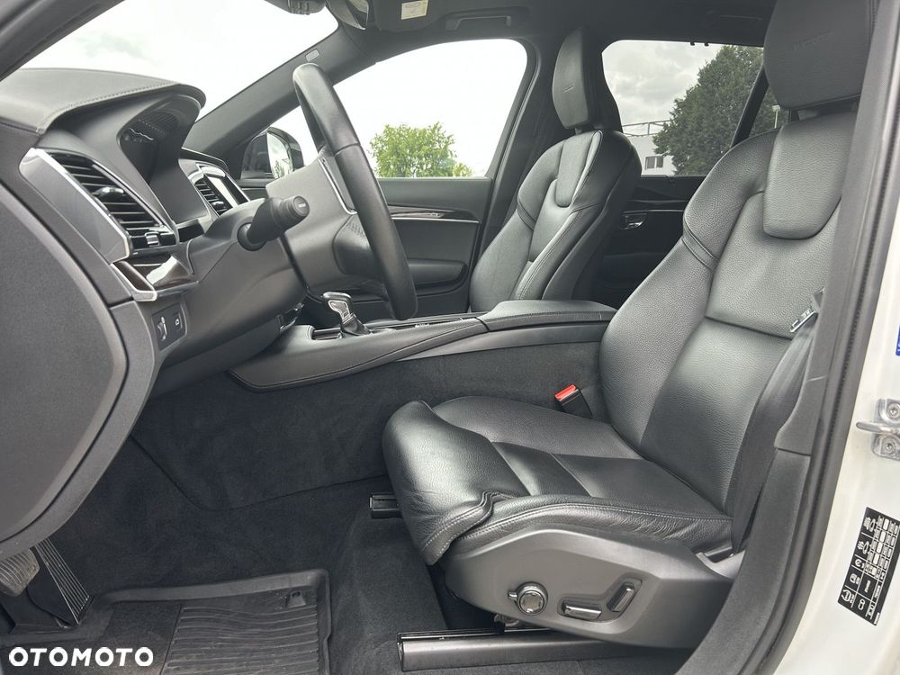 Volvo XC 90 - 15