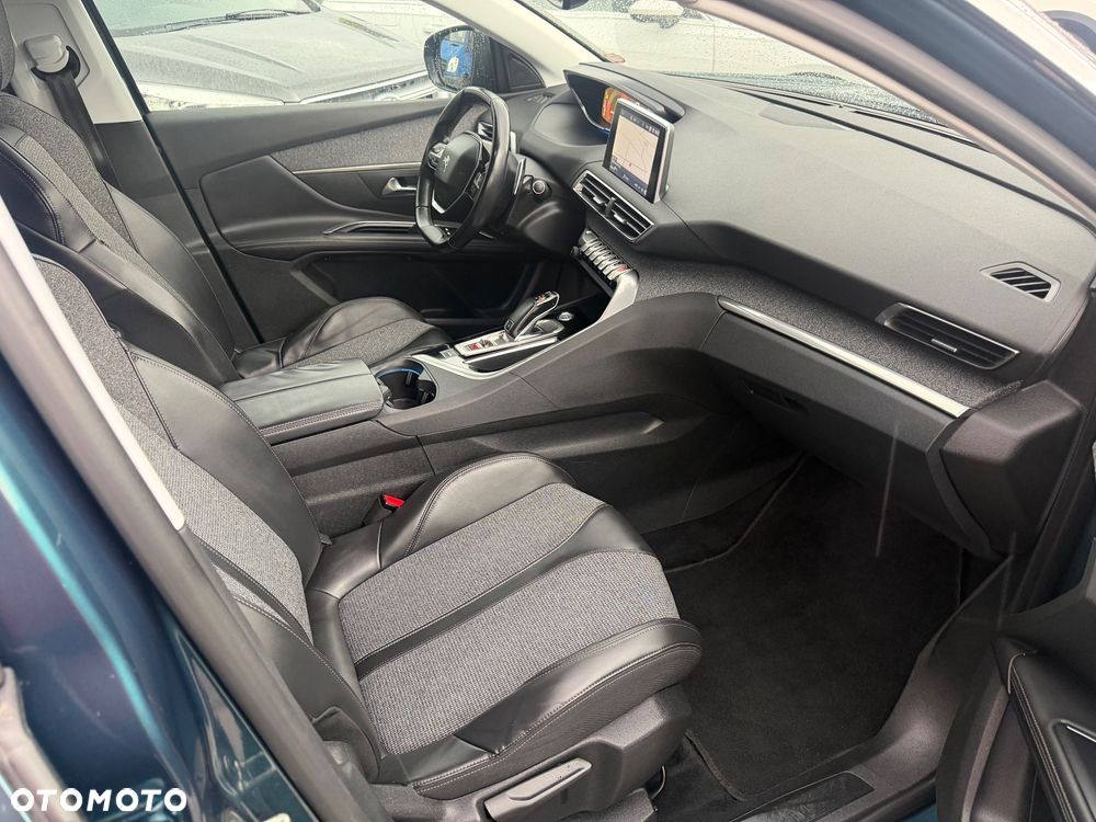 Peugeot 5008 1.6 BlueHDI Allure S&S EAT6 - 13