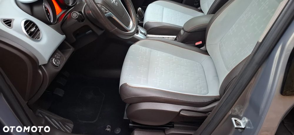 Opel Meriva - 25