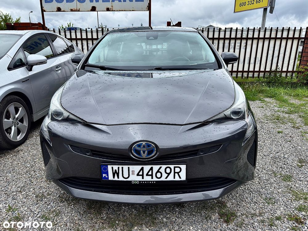 Toyota Prius 1.8 Hybrid Prestige - 2