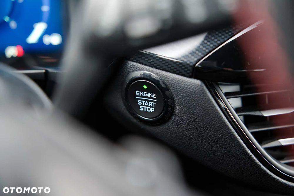 Ford Kuga 2.0 EcoBlue 4x4 ST-LINE - 18