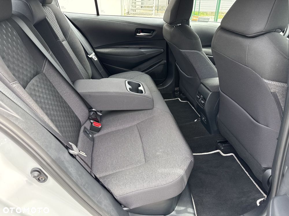 Toyota Corolla 1.8 Hybrid Comfort - 8