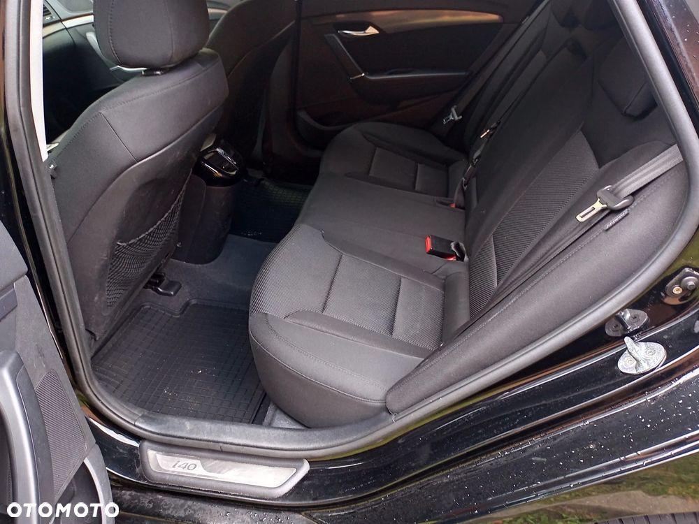 Hyundai i40 1.6 GDI Comfort + - 12