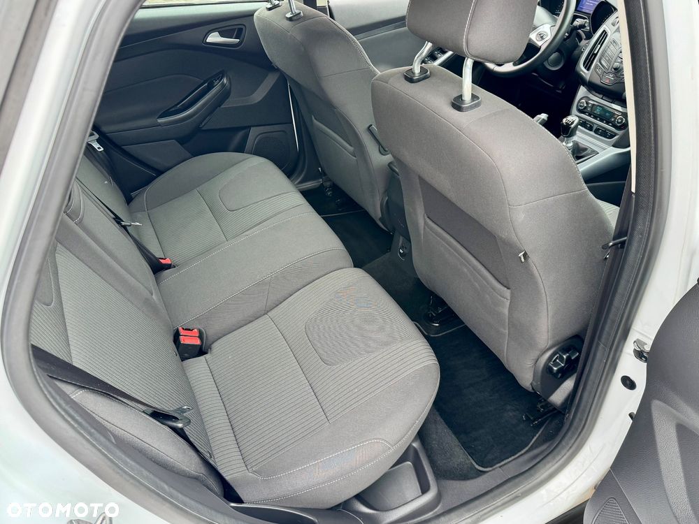 Ford Focus - 29