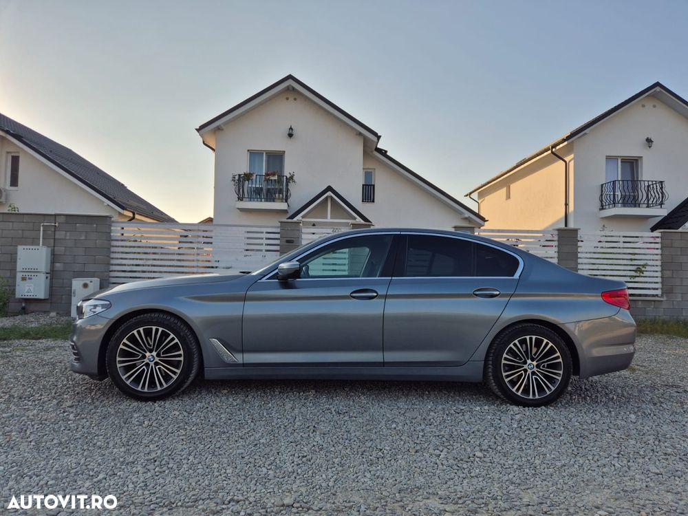 BMW Seria 5 520i AT - 2