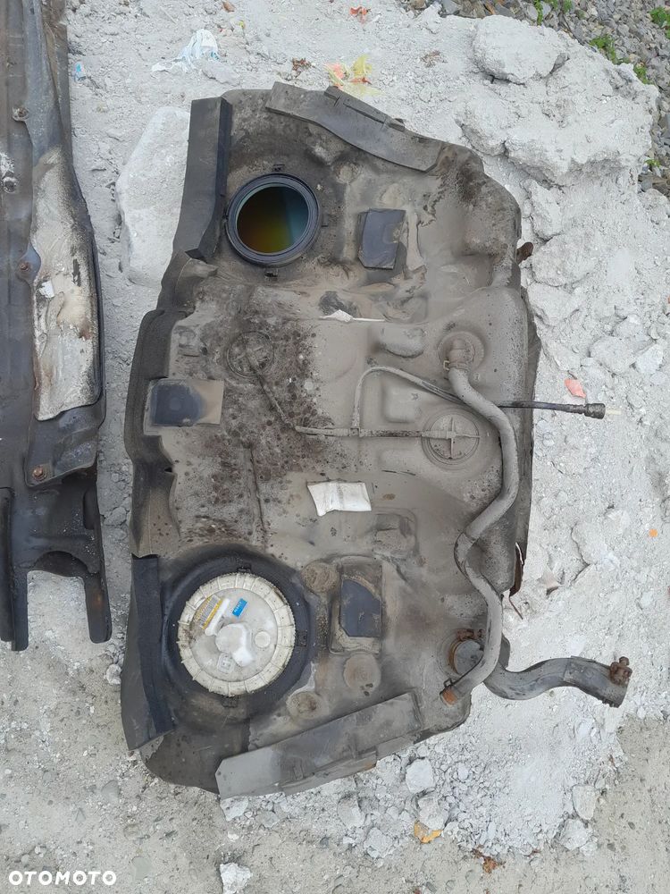 Mazda RX-8 Zbiornik Bak Paliwa pompa - 1