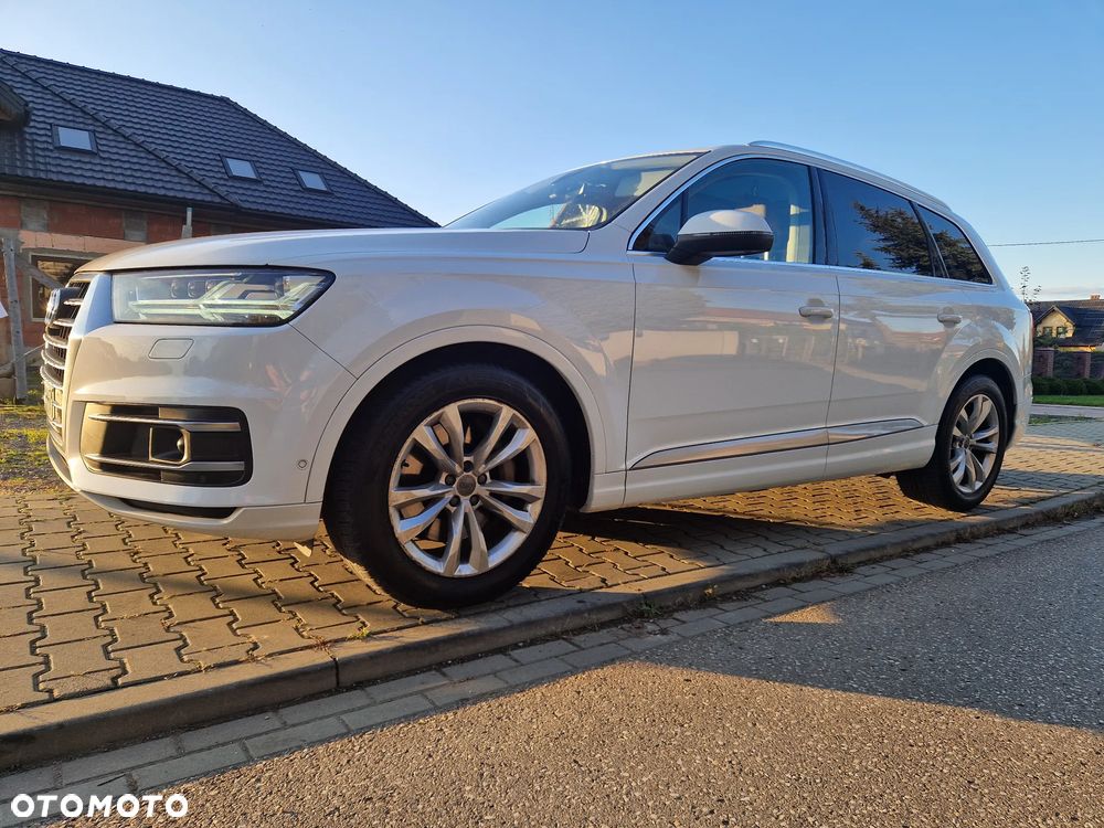 Audi Q7 - 3