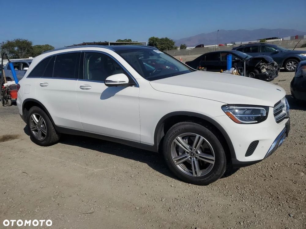 Mercedes-Benz GLC - 2