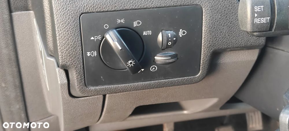 Ford Focus C-Max 1.8 Ghia - 27