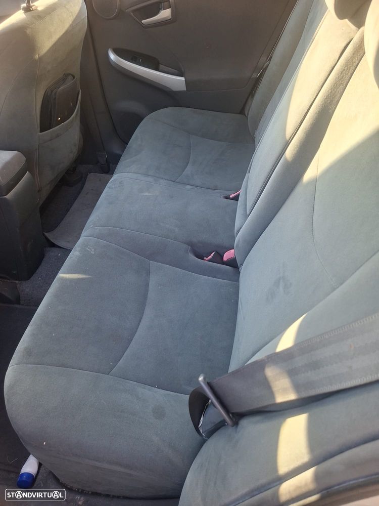Toyota Prius 1.8 Premium+GPS - 11