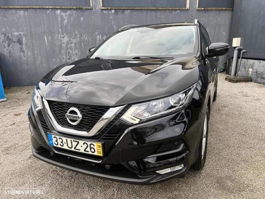 Nissan Qashqai 1.5 dCi N-Connecta - 2