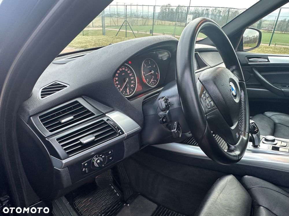 BMW X5 xDrive30d - 28