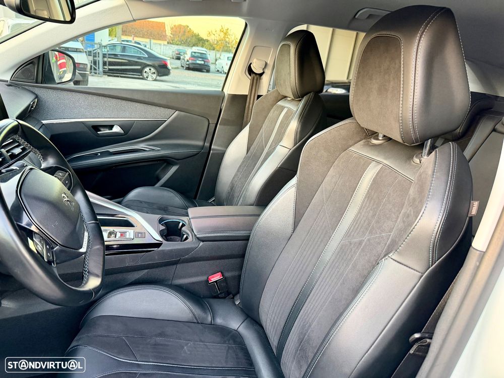 Peugeot 3008 1.5 BlueHDi Crossway EAT8 - 17