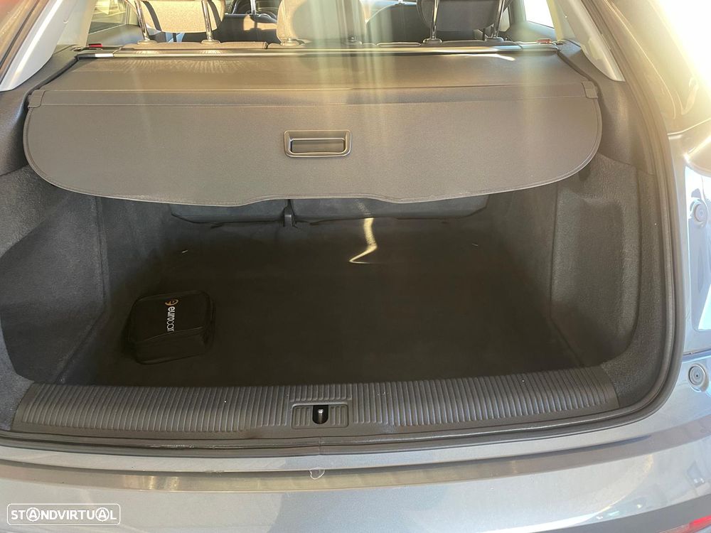 Audi Q3 2.0 TDI quattro S-line S tronic - 32